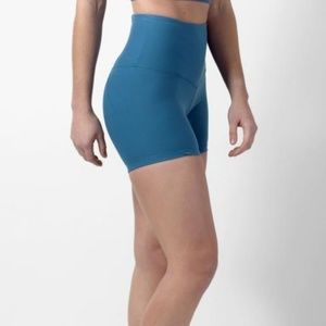 Crane & Lion High Rise Workout Shorts NEW